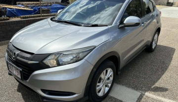 2018 Honda hrv vti automatic easy finance 1.jpg